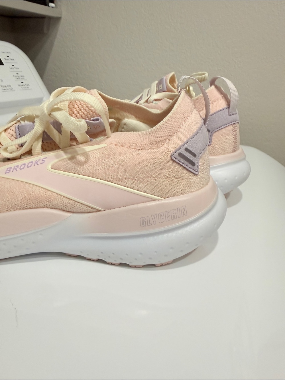 Brooks Glycerin StealthFit 21 Woman’s Road Running-“Pink-Marshmallow-Orchid” 8 - Picture 3 of 17